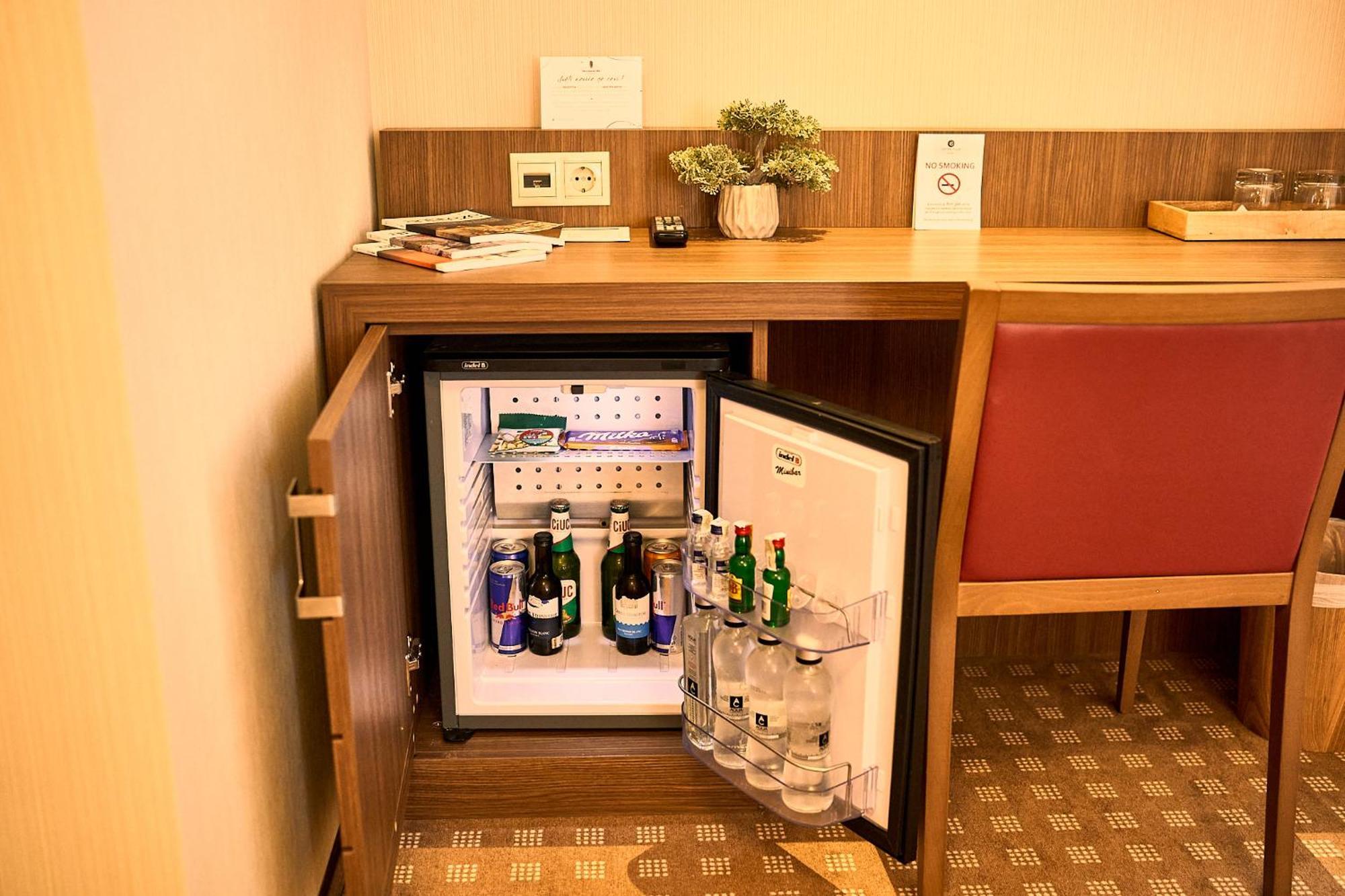 Petrodava One Piatra Neamţ エクステリア 写真